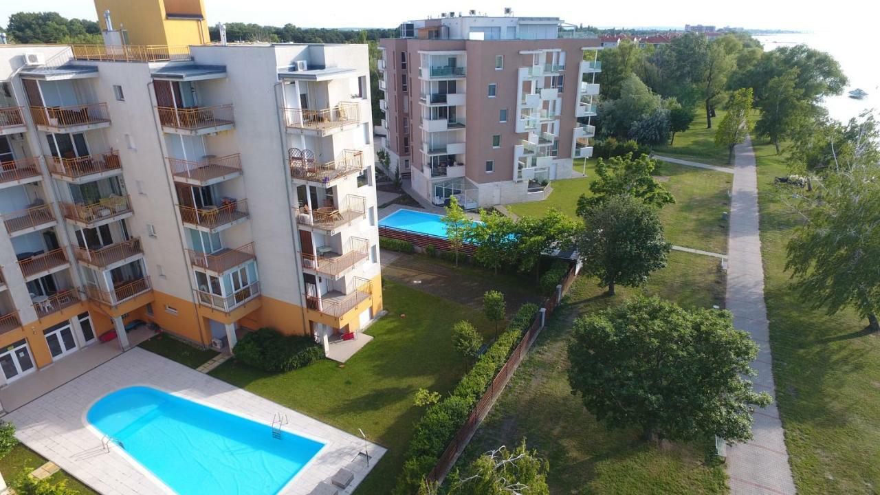 Viktoria Apartmanok Siófok Esterno foto