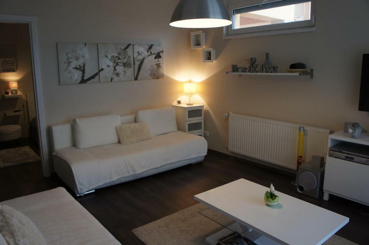 Viktoria Apartmanok Siófok Esterno foto
