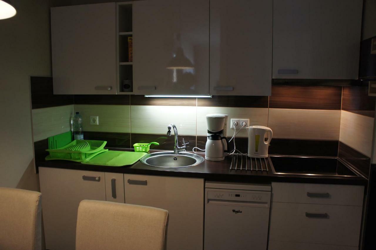 Viktoria Apartmanok Siófok Esterno foto